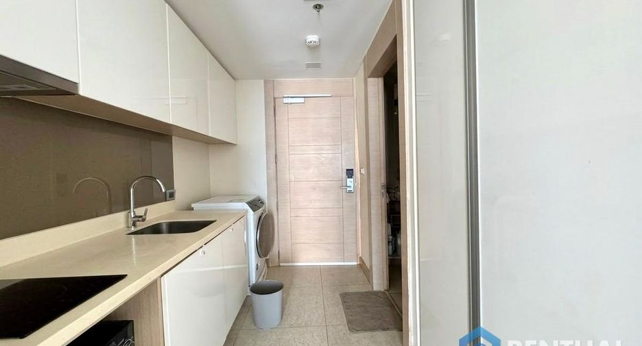 For sale studio condo in Bang Lamung, Chonburi