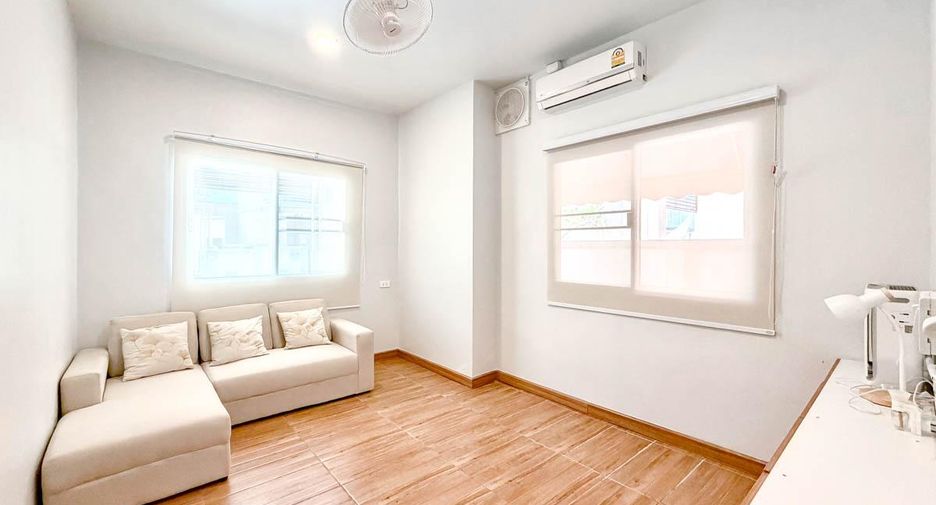 À vendre 4 chambres maison à Bang Lamung, Chonburi