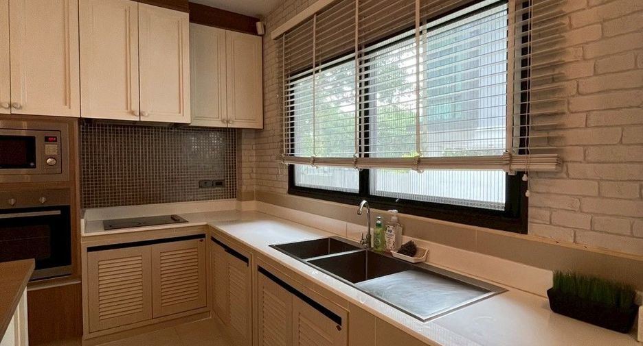 For rent 3 ベッドルーム house in Bang Lamung, Chonburi