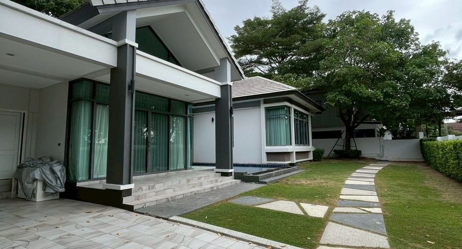 For rent 3 ベッドルーム house in Bang Lamung, Chonburi