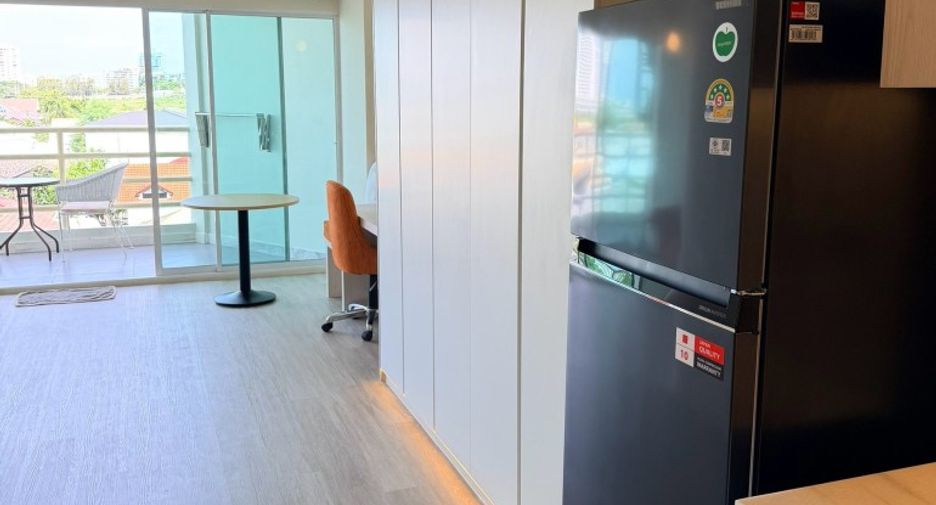 For sale 1 bed condo in Bang Lamung, Chonburi