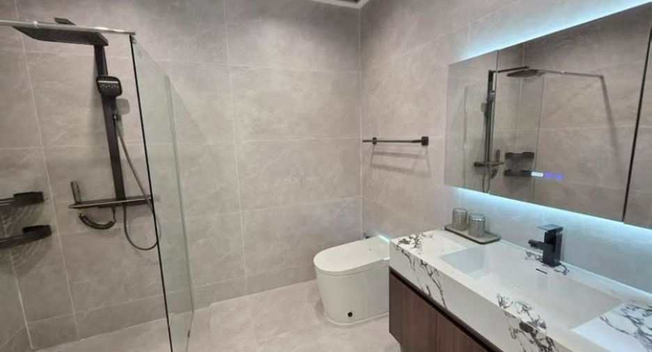 À vendre 6 chambres maison à Bang Lamung, Chonburi