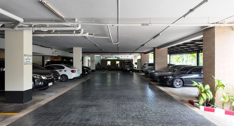 出售 2 卧室 公寓 在 Bang Lamung, Chon Buri