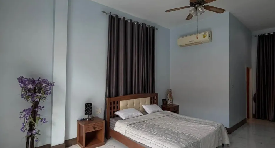 For sale 4 ベッドルーム house in Bang Lamung, Chonburi