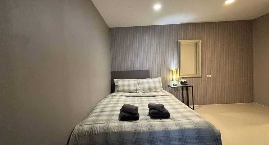 Condo en alquiler de 2 habitaciones en Khlong Toei, Bangkok