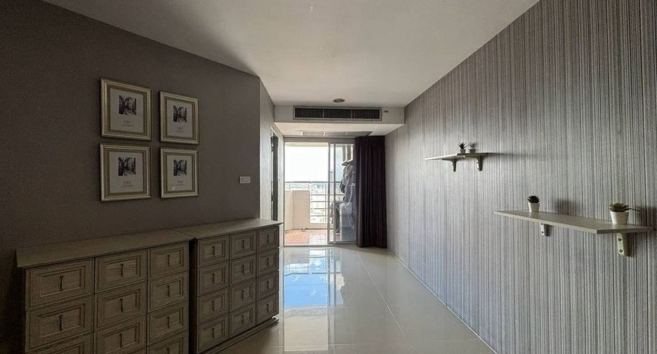 Condo en alquiler de 2 habitaciones en Khlong Toei, Bangkok