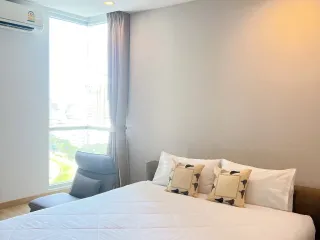 Condo en alquiler de 2 habitaciones en Pathum Wan, Bangkok