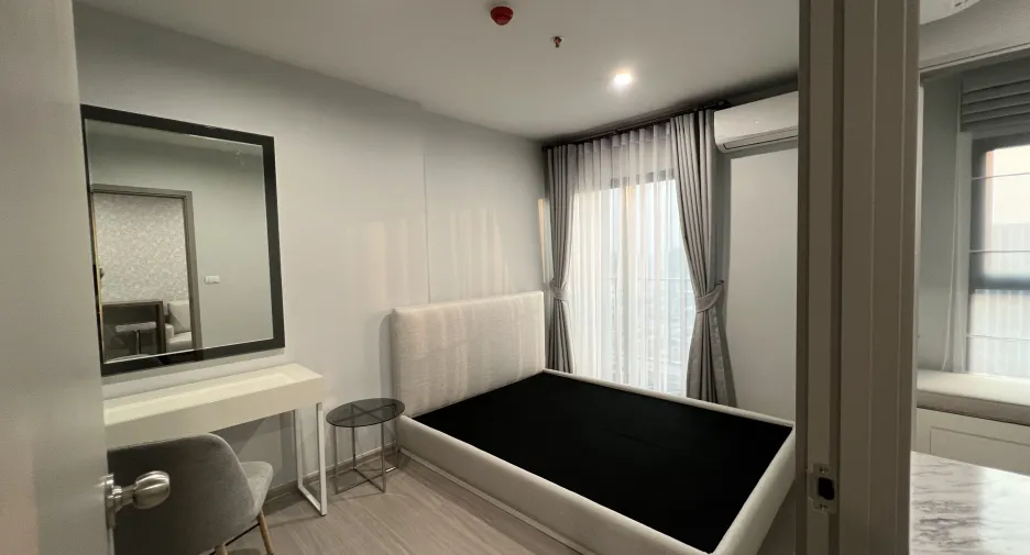 For sale 1 Beds condo in Bang Phlat, Bangkok
