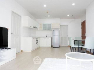 Продажа 1 кровать кондо в Ратчатхещи, Бангкок