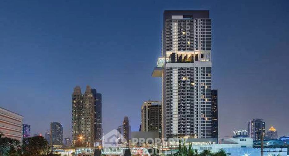 For rent 2 bedrooms condo in Sathon, Bangkok