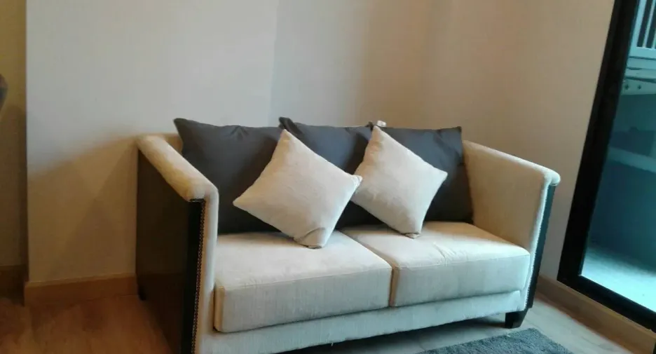 À vendre 1 chambre condo à Phra Khanong, Bangkok