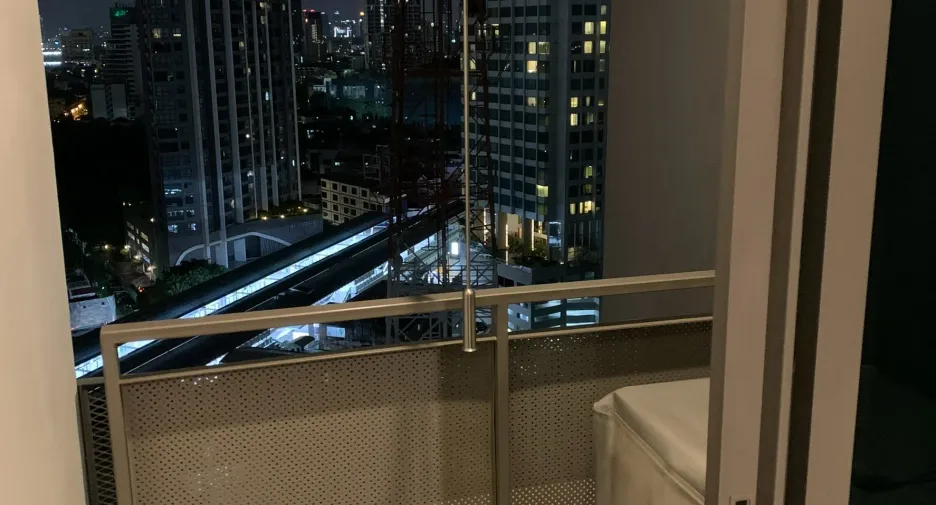 Condo en venta de 1 habitaciones en Khlong Toei, Bangkok