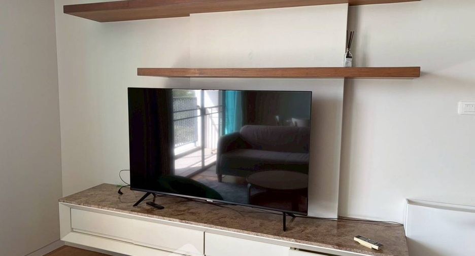 For rent and for sale 1 bed condo in Watthana, Bangkok