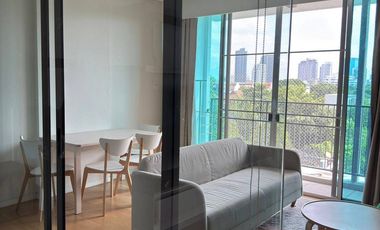 For rent and for sale 1 bed condo in Watthana, Bangkok