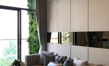 For sale 2 ベッドルーム condo in Phra Khanong, Bangkok