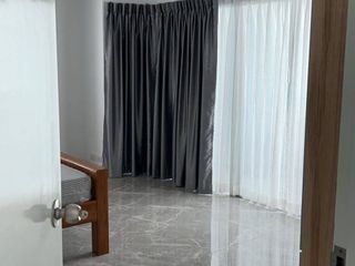 出售 3 卧室 公寓 在 Yan Nawa, 曼谷