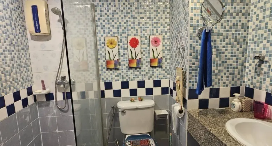 For rent 1 bed condo in Yan Nawa, Bangkok