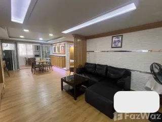 出售 和 出租 2 卧室 公寓 在 Huai Khwang, 曼谷
