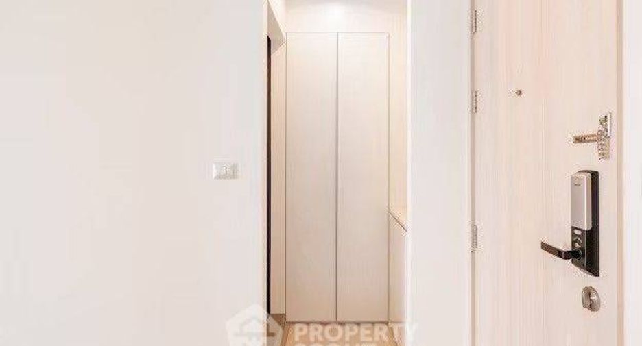 For sale 1 bed condo in Khlong Toei, Bangkok