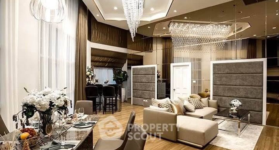 For rent 2 bedrooms condo in Huai Khwang, Bangkok