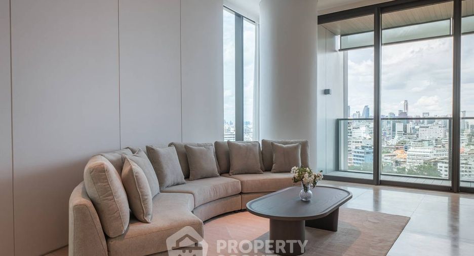 For rent 2 bedrooms condo in Khlong San, Bangkok