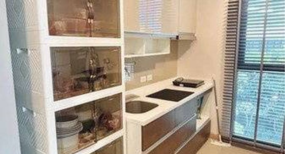 Продажа 2 спальни кондо в Хуаи Кхщанг, Бангкок