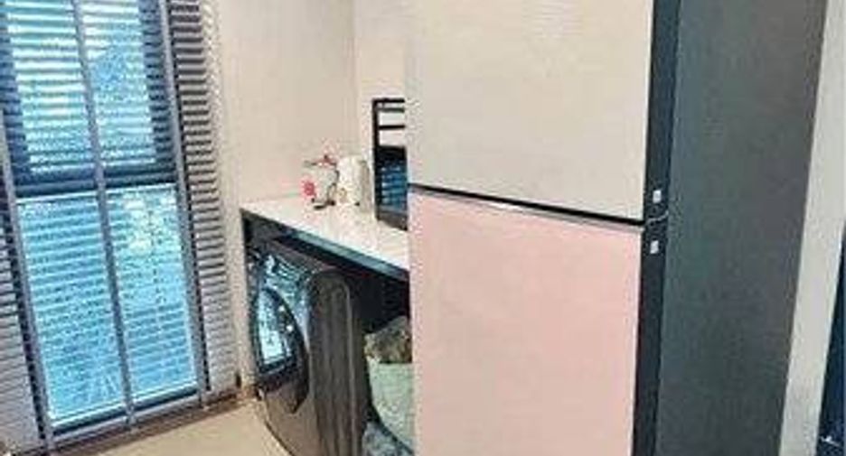 Продажа 2 спальни кондо в Хуаи Кхщанг, Бангкок