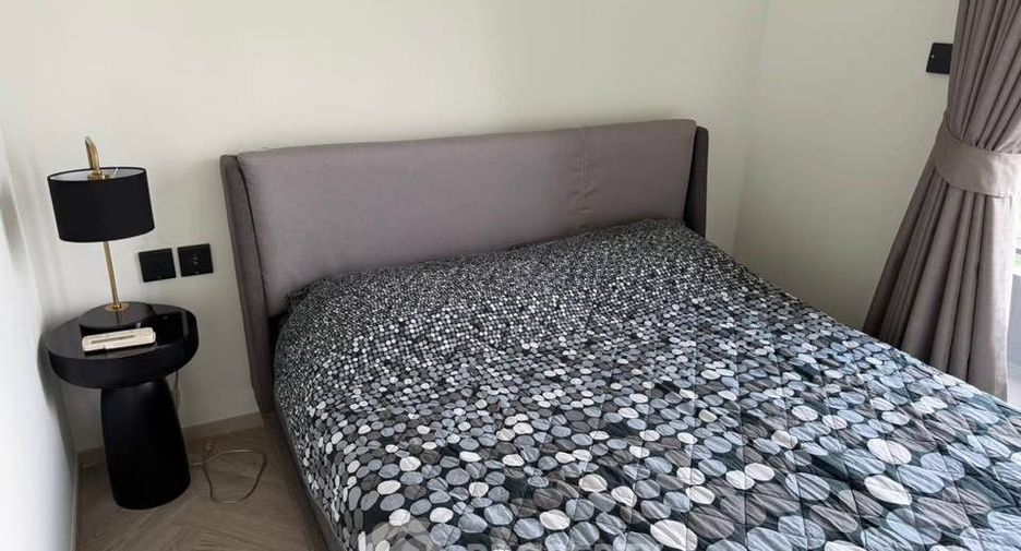 For rent 1 bed condo in Khlong San, Bangkok