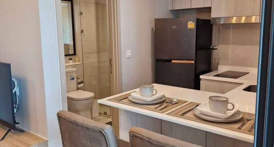 Wohnung zur Miete mit 1 Zimmer in Pathum Wan, Bangkok