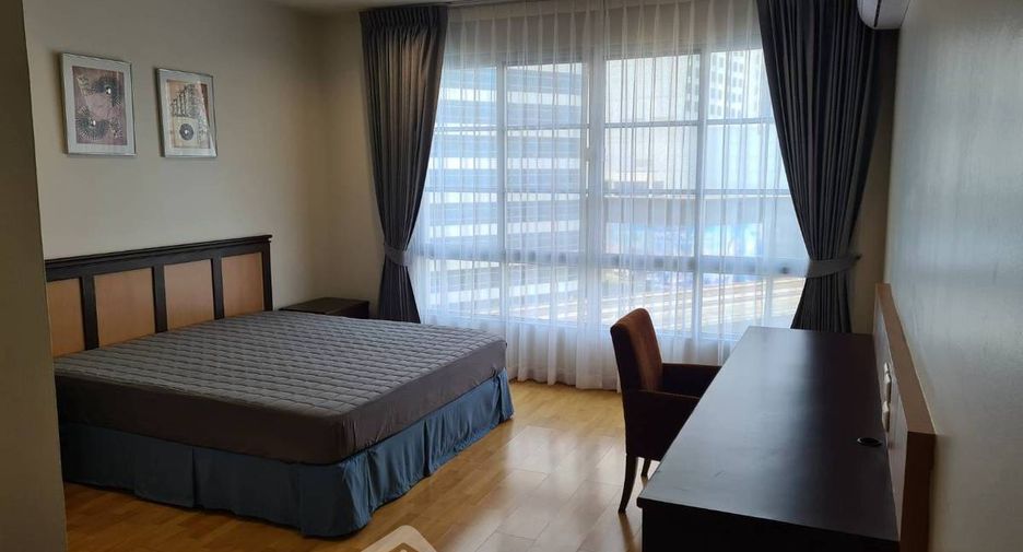 Wohnung zur Miete mit 2 Zimmer in Khlong Toei, Bangkok