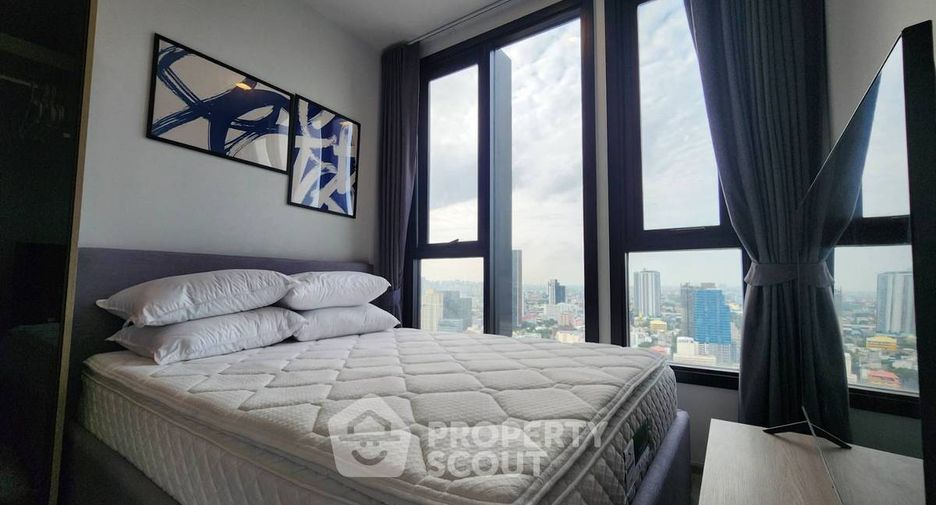 For rent 2 bedrooms condo in Watthana, Bangkok