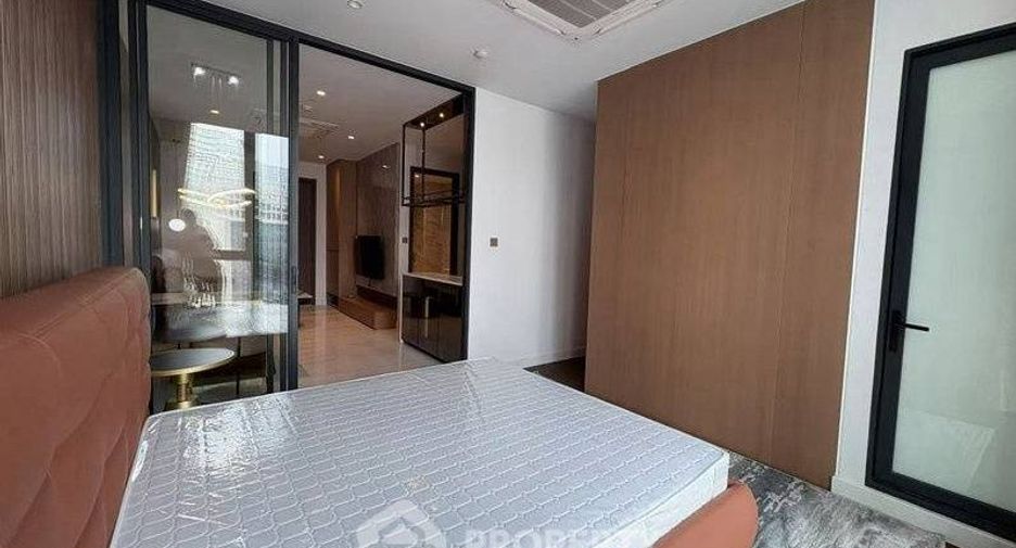 For rent 1 bed condo in Sathon, Bangkok