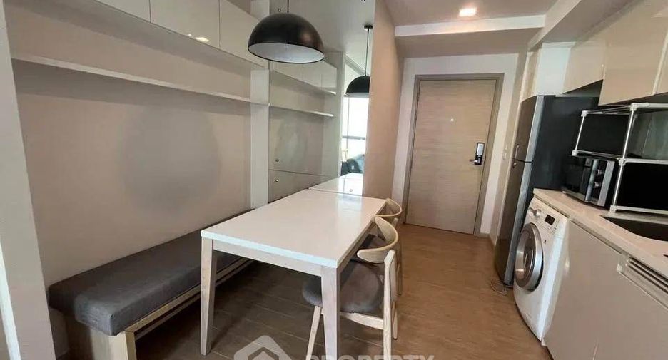 For rent 1 bed condo in Khlong Toei, Bangkok