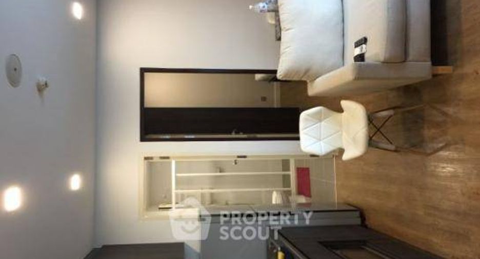 For sale 2 ベッドルーム condo in Bang Khen, Bangkok