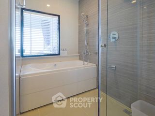 For sale 1 bed condo in Si Racha, Chonburi