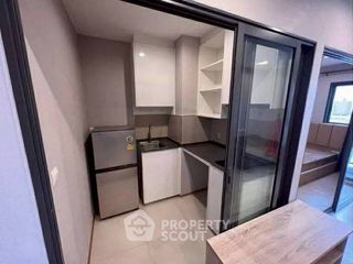 Продажа 2 спальни кондо в Банг Капи, Бангкок