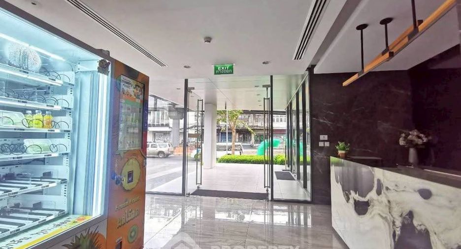 Condo en venta de 2 habitaciones en Bang Kapi, Bangkok