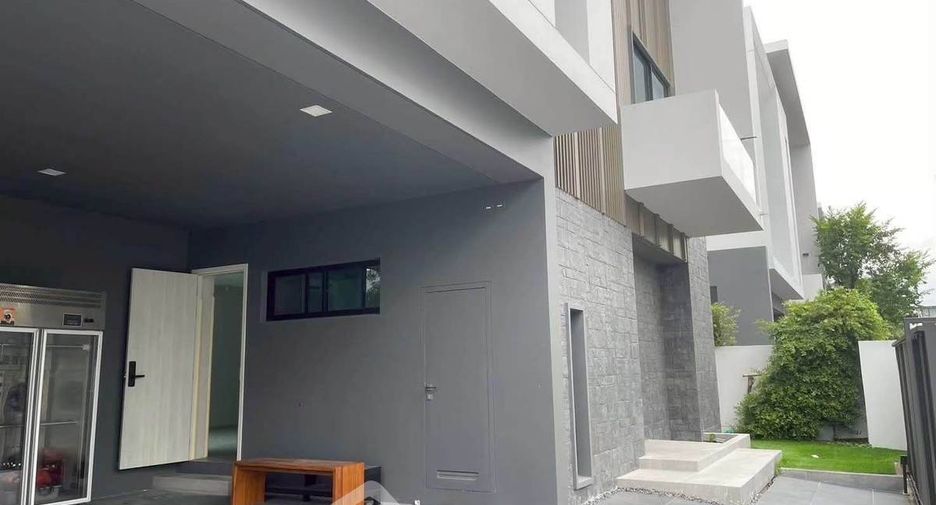 出租 和 出售 4 卧室 独立屋 在 Saphan Sung, 曼谷