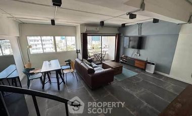 Condo en alquiler y en venta de 2 habitaciones en Watthana, Bangkok