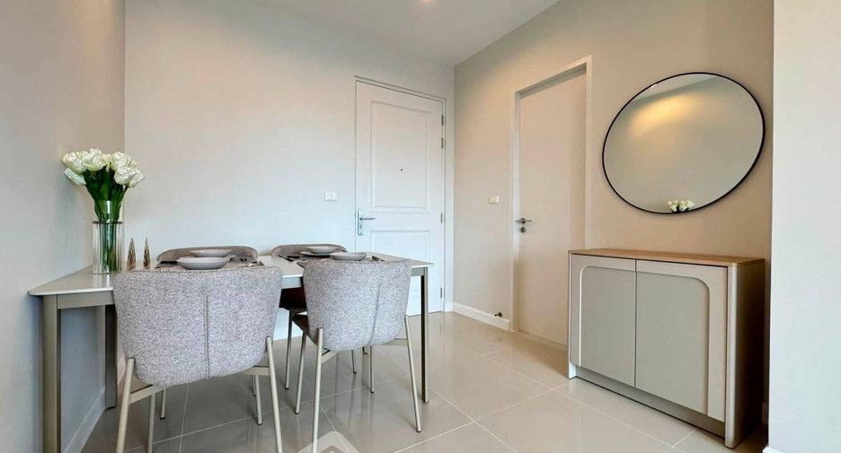 For rent and for sale 2 bedrooms condo in Sathon, Bangkok