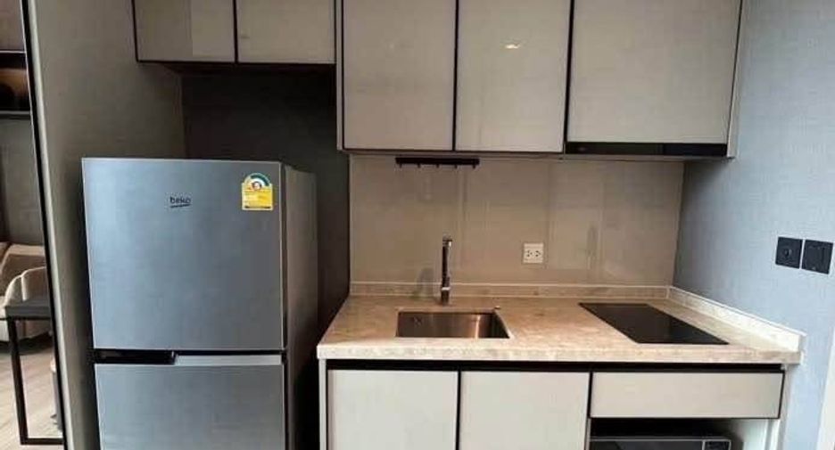 For sale 1 Beds condo in Phaya Thai, Bangkok