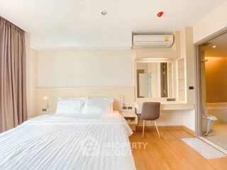 For sale 1 bed condo in Si Racha, Chonburi