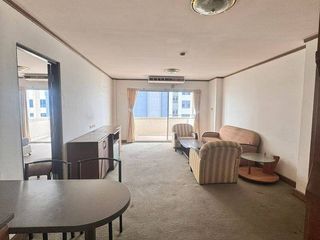For sale 1 bed condo in Si Racha, Chonburi