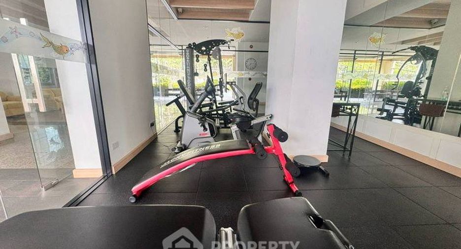 For sale 1 bed condo in Si Racha, Chonburi