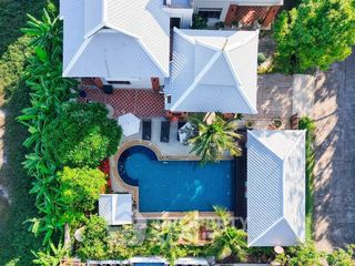 Villa en alquiler y en venta de 5 habitaciones en Na Jomtien, Pattaya