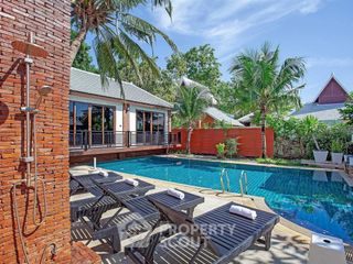 Villa en alquiler y en venta de 5 habitaciones en Na Jomtien, Pattaya