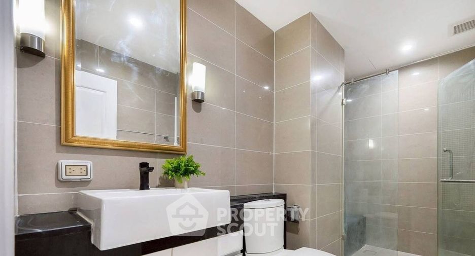 For sale 1 bed condo in Huai Khwang, Bangkok