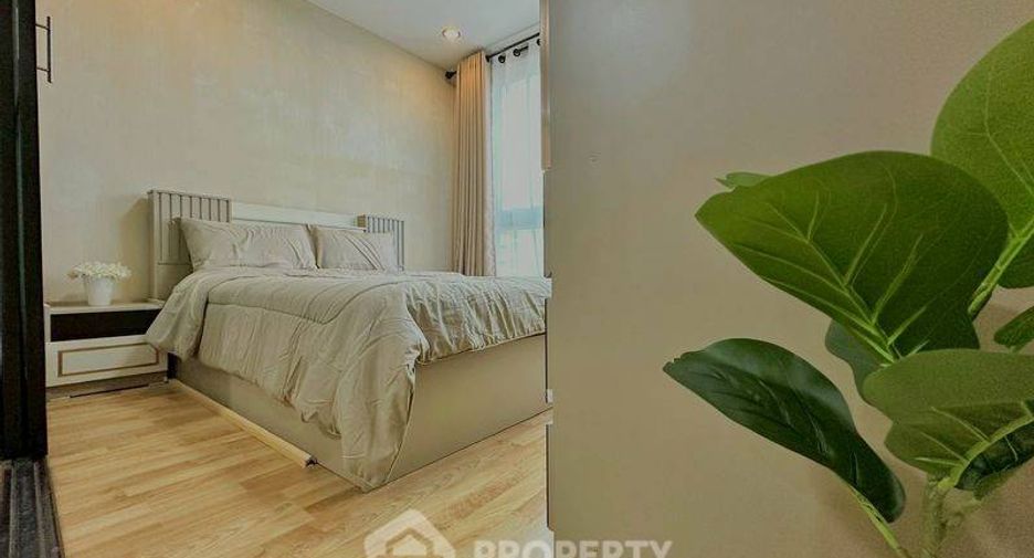 For sale 1 bed condo in Si Racha, Chonburi