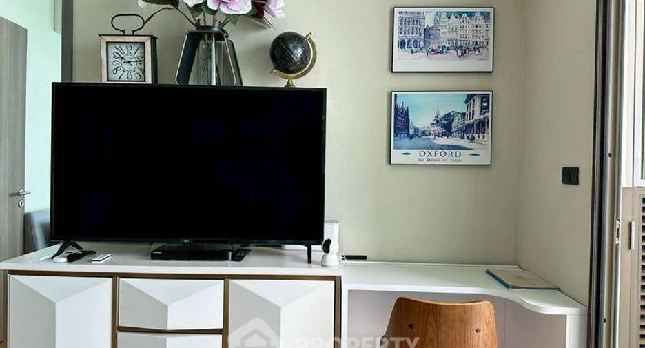 For sale 1 bed condo in Si Racha, Chonburi