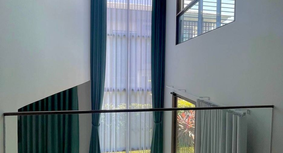 À vendre 4 chambres maison à Bang Kapi, Bangkok